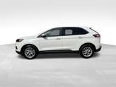 Thumbnail of 2023 Star White Metallic Tri-Coat Ford Edge