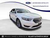 Photo of 2016 WHITE PLATINUM MET TRI-COAT Ford Taurus