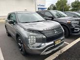 Thumbnail of 2022 Mercury Gray Metallic Mitsubishi Outlander