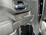 Thumbnail of 2022 Onyx Black GMC Sierra 2500