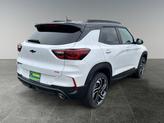 Thumbnail of 2025 Iridescent Pearl Tricoat Chevrolet Trailblazer