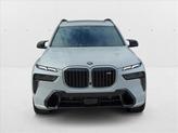 Thumbnail of 2026 Mineral White Metallic BMW X7