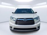 Thumbnail of 2016 Blizzard Pearl Toyota Highlander