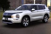 Photo of 2025 White Diamond Mitsubishi Outlander