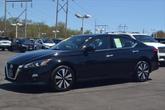 Photo of 2021 Super Black Nissan Altima