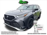 Photo of 2024 Magnetic Gray Metallic Toyota Highlander