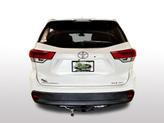 Thumbnail of 2017 Blizzard Pearl Toyota Highlander