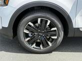 Thumbnail of 2025 White Pearl Kia Telluride
