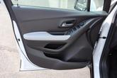 Thumbnail of 2022 Iridescent Pearl Tricoat Chevrolet Trax
