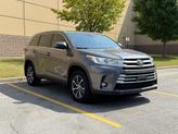 Thumbnail of 2019 Predawn Gray Mica Toyota Highlander