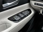 Thumbnail of 2025 Everest White Pearl Tricoat Nissan Murano