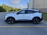 Thumbnail of 2026 Aspen White Tricoat Nissan Kicks