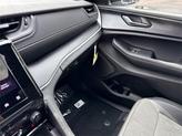 Thumbnail of 2025 Bright White Clearcoat Jeep Grand Cherokee L