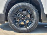 Thumbnail of 2023 Summit White GMC Acadia