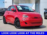 Photo of 2024 Red by (Red) FIAT 500e