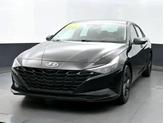 Photo of 2021 Phantom Black Hyundai ELANTRA