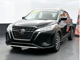 Photo of 2021 Super Black Nissan Kicks