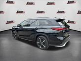 Thumbnail of 2021 -Select- Toyota Highlander