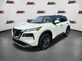 Photo of 2022 Glacier White Nissan Rogue