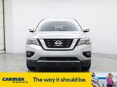 Thumbnail of 2017 Silver Nissan Pathfinder