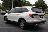 Thumbnail of 2019 White Diamond Pearl Honda Pilot