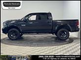 Thumbnail of 2017 Brilliant Black Crystal Pearlcoat RAM 1500