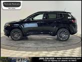 Thumbnail of 2022 Diamond Black Crystal Pearlcoat Jeep Compass