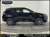 Thumbnail of 2022 Diamond Black Crystal Pearlcoat Jeep Compass