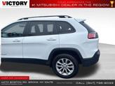 Thumbnail of 2022 Bright White Clearcoat Jeep Cherokee