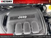 Thumbnail of 2022 Bright White Clearcoat Jeep Cherokee