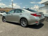 Thumbnail of 2017 Silver Lexus ES 350