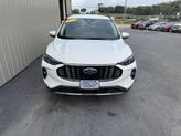 Thumbnail of 2023 Star White Metallic Tri-Coat Ford Escape
