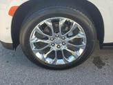 Thumbnail of 2024 White Frost Tricoat GMC Yukon XL