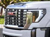 Thumbnail of 2025 Summit White GMC Sierra 2500
