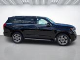 Thumbnail of 2025 Agate Black Metallic Ford Expedition