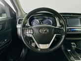 Thumbnail of 2018 Predawn Gray Mica Toyota Highlander