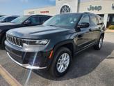 Photo of 2025 Diamond Black Crystal Pearlcoat Jeep Grand Cherokee L