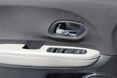 Thumbnail of 2019 White Honda HR-V