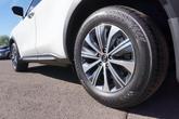 Thumbnail of 2025 Glacier White INFINITI QX60