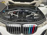 Thumbnail of 2022 Mineral White Metallic BMW X7