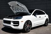 Thumbnail of 2025 Carrara White Metallic Porsche Cayenne