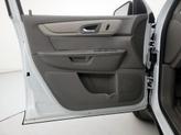 Thumbnail of 2017 White Chevrolet Traverse