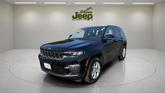 Photo of 2023 Diamond Black Crystal Pearlcoat Jeep Grand Cherokee