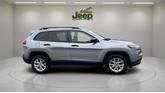 Thumbnail of 2017 Billet Silver Metallic Clearcoat Jeep Cherokee