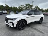 Thumbnail of 2025 White Platinum Tri-Coat Metallic Lincoln Nautilus
