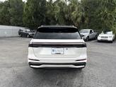 Thumbnail of 2025 White Platinum Tri-Coat Metallic Lincoln Nautilus