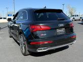 Thumbnail of 2018 Mythos Black Metallic Audi SQ5