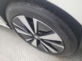 Thumbnail of 2019 Pearl White Tricoat Nissan Altima