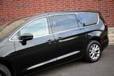 Thumbnail of 2023 Brilliant Black Crystal Pearlcoat Chrysler Pacifica