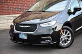 Thumbnail of 2023 Brilliant Black Crystal Pearlcoat Chrysler Pacifica
